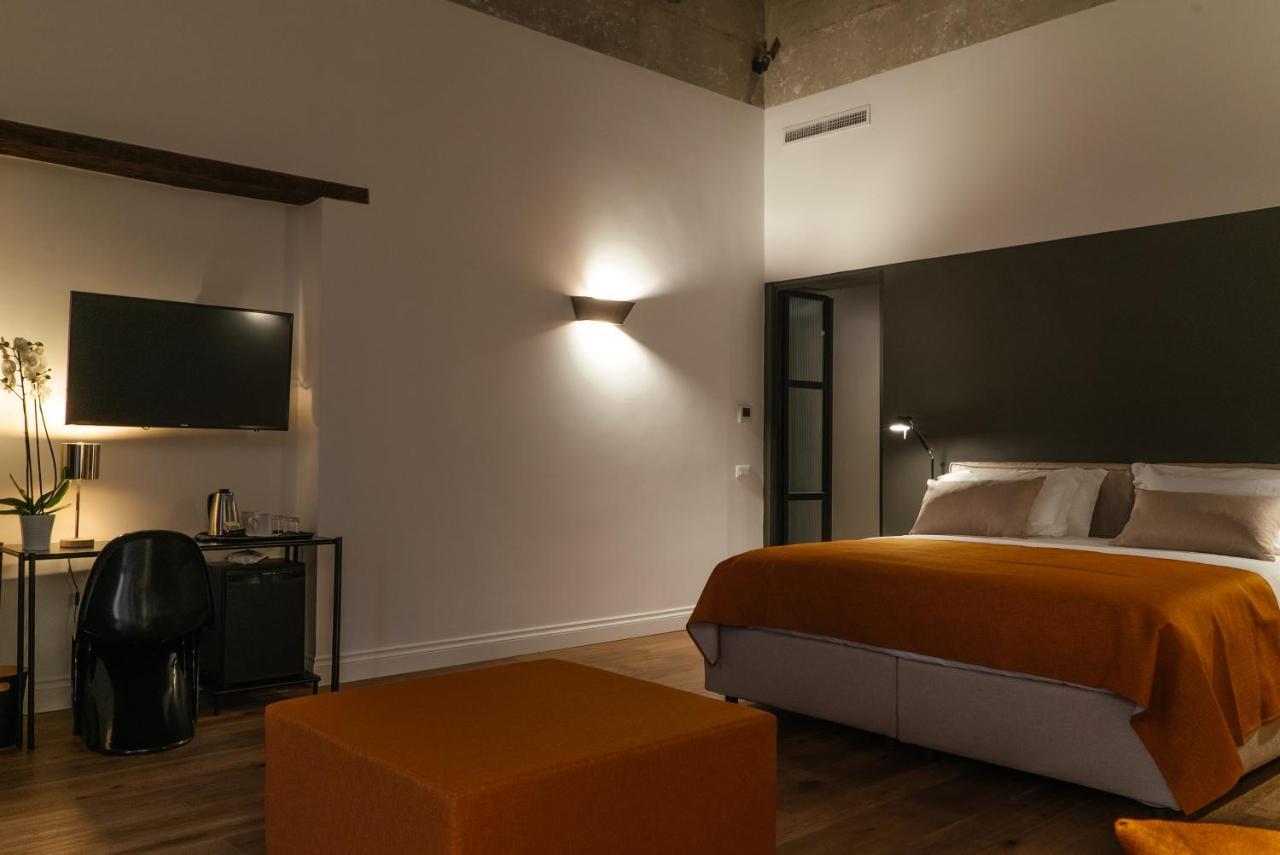 Hotel Artemisia Domus Napoli Esterno foto