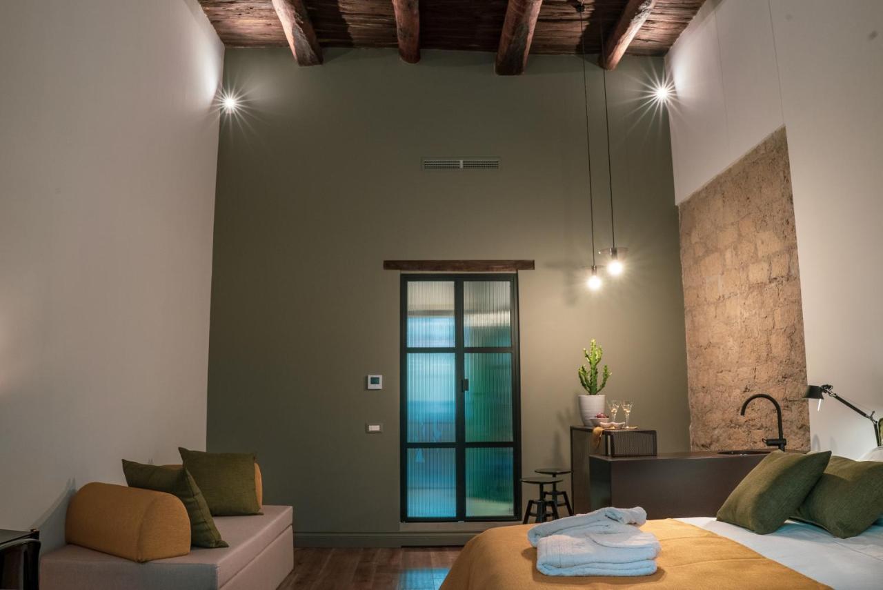 Hotel Artemisia Domus Napoli Esterno foto