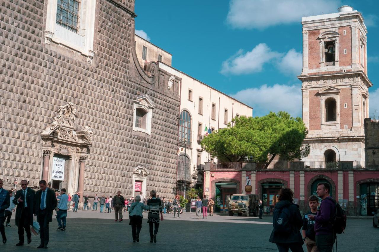Hotel Artemisia Domus Napoli Esterno foto
